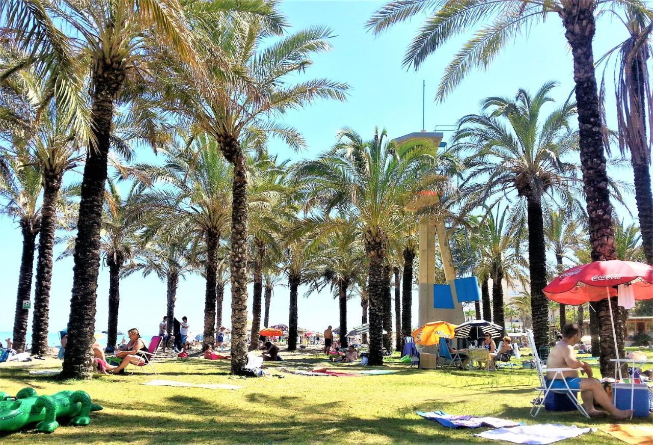 Carihuela Los Nidos - Segunda Linea De Playa - Excelente Conexion Wifi 토레몰리노스 외부 사진